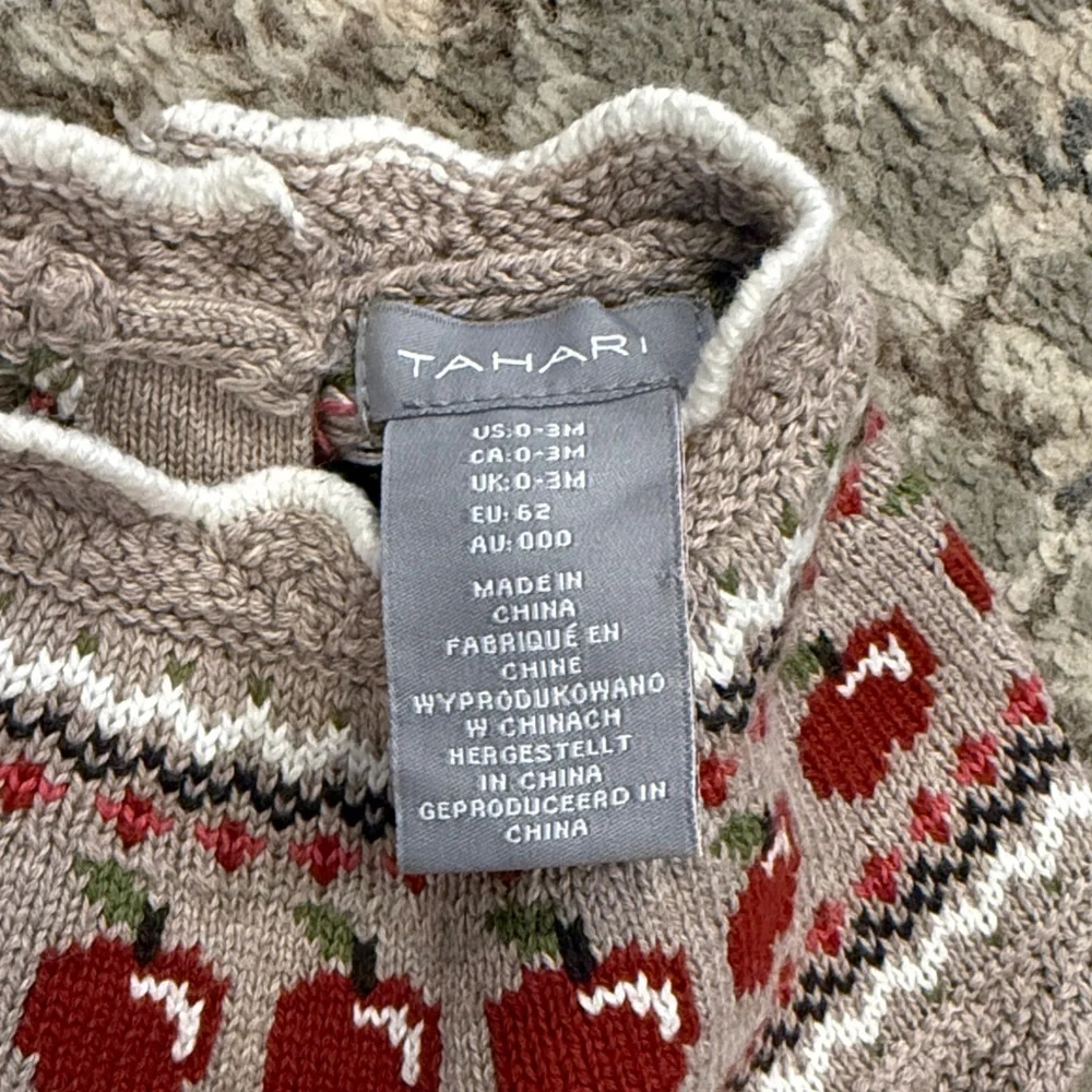 Tahari knit baby